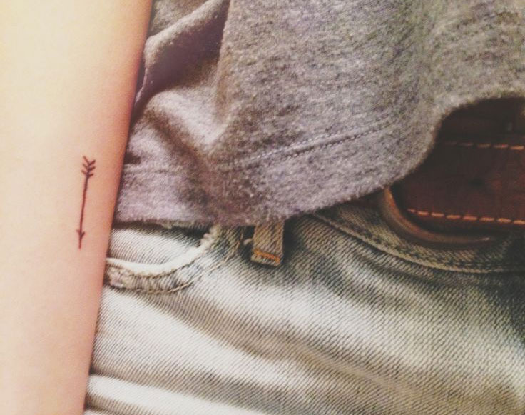 Featured image of post Frases Bra o Tatuagem Feminina Delicada As mulheres amam tatuagens pequenas