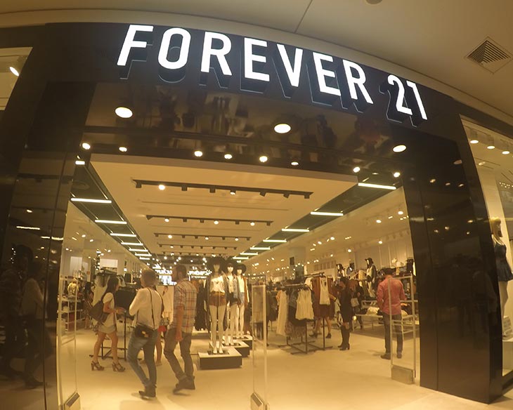 Forever 21 começa a vender sapatos no Brasil